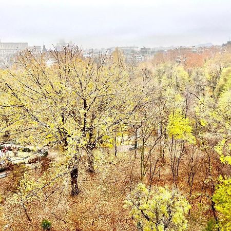 Апартаменти Panoramic Lil' Paris Бухарест Екстер'єр фото